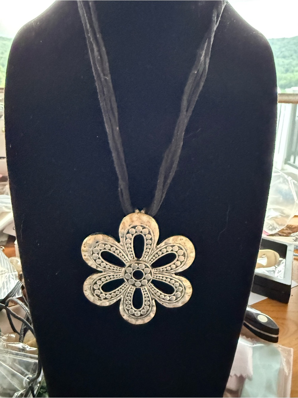 Vintage-Inspired silver tone Flower Pendant Necklace - Women